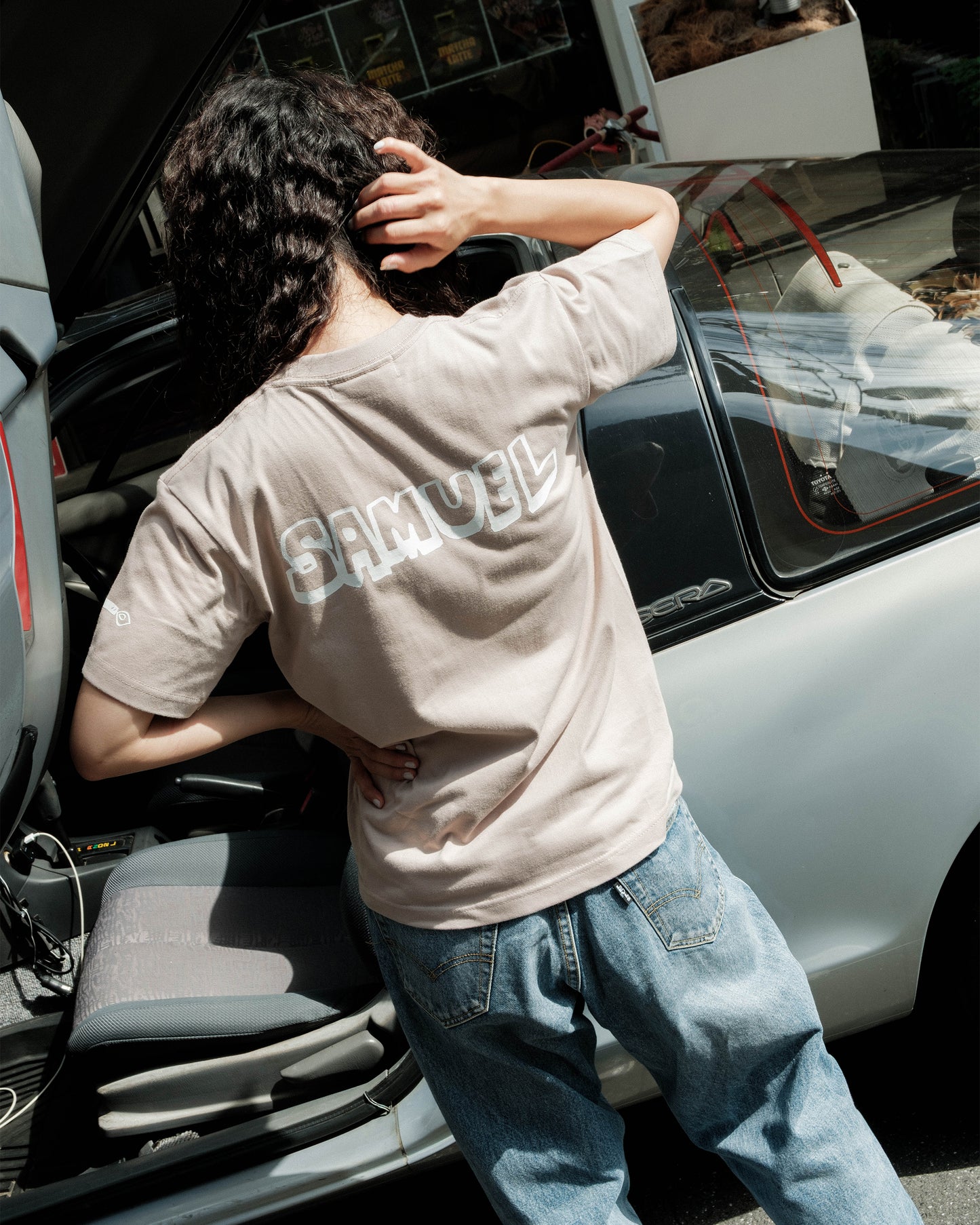 SAMUEL × CANNABIS LOGO S/S TEE