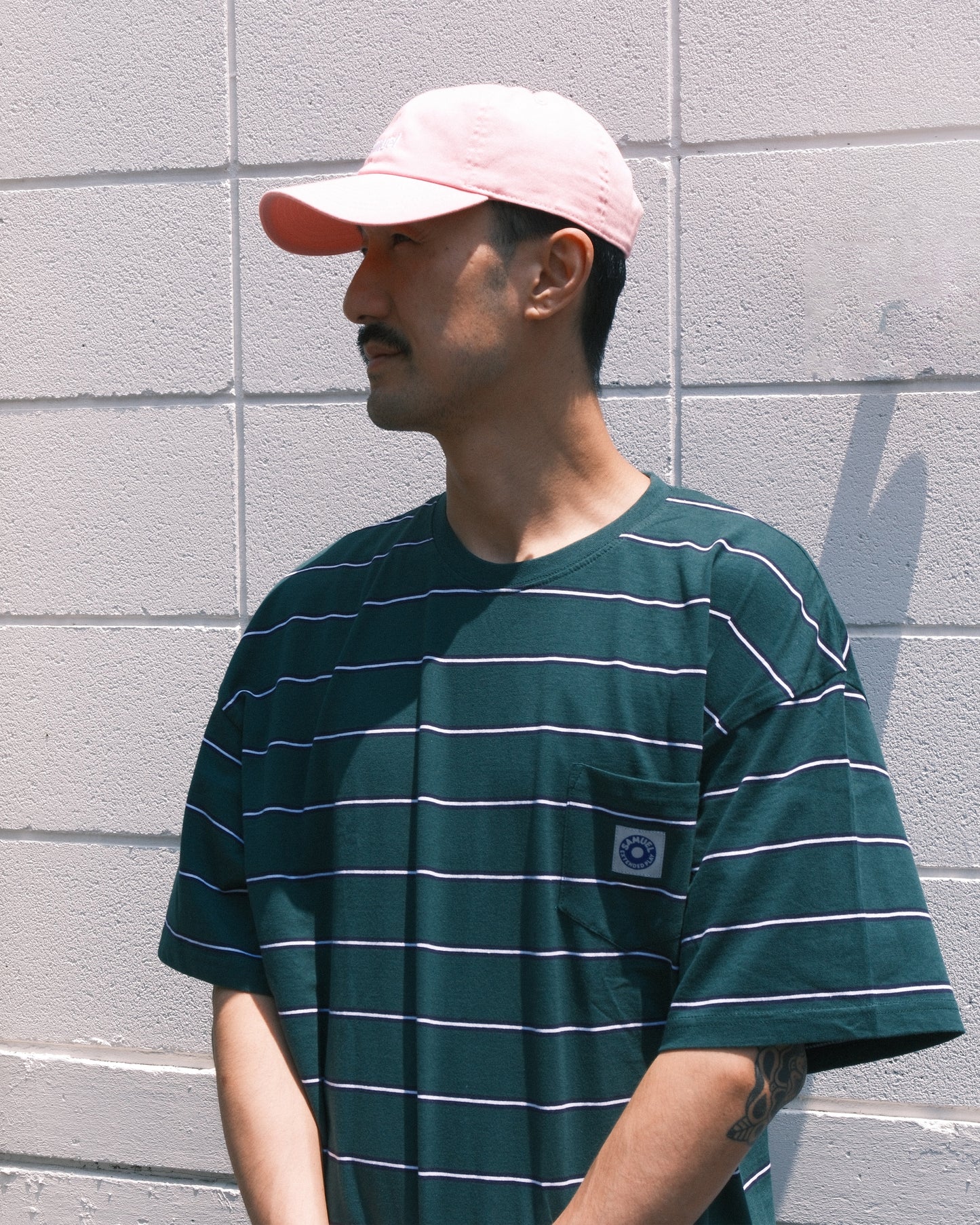 SAMUEL BORDER POCKET TEE