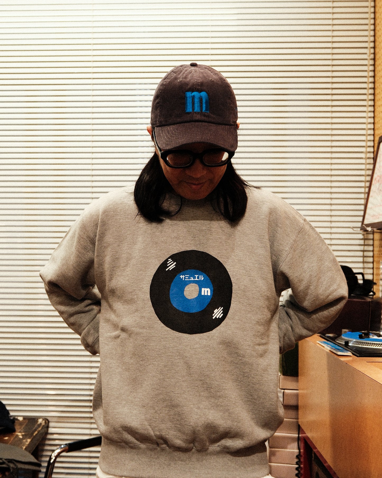 SAMUEL × Manhattan Records 7inch 45th anniv. SWEAT SHIRT