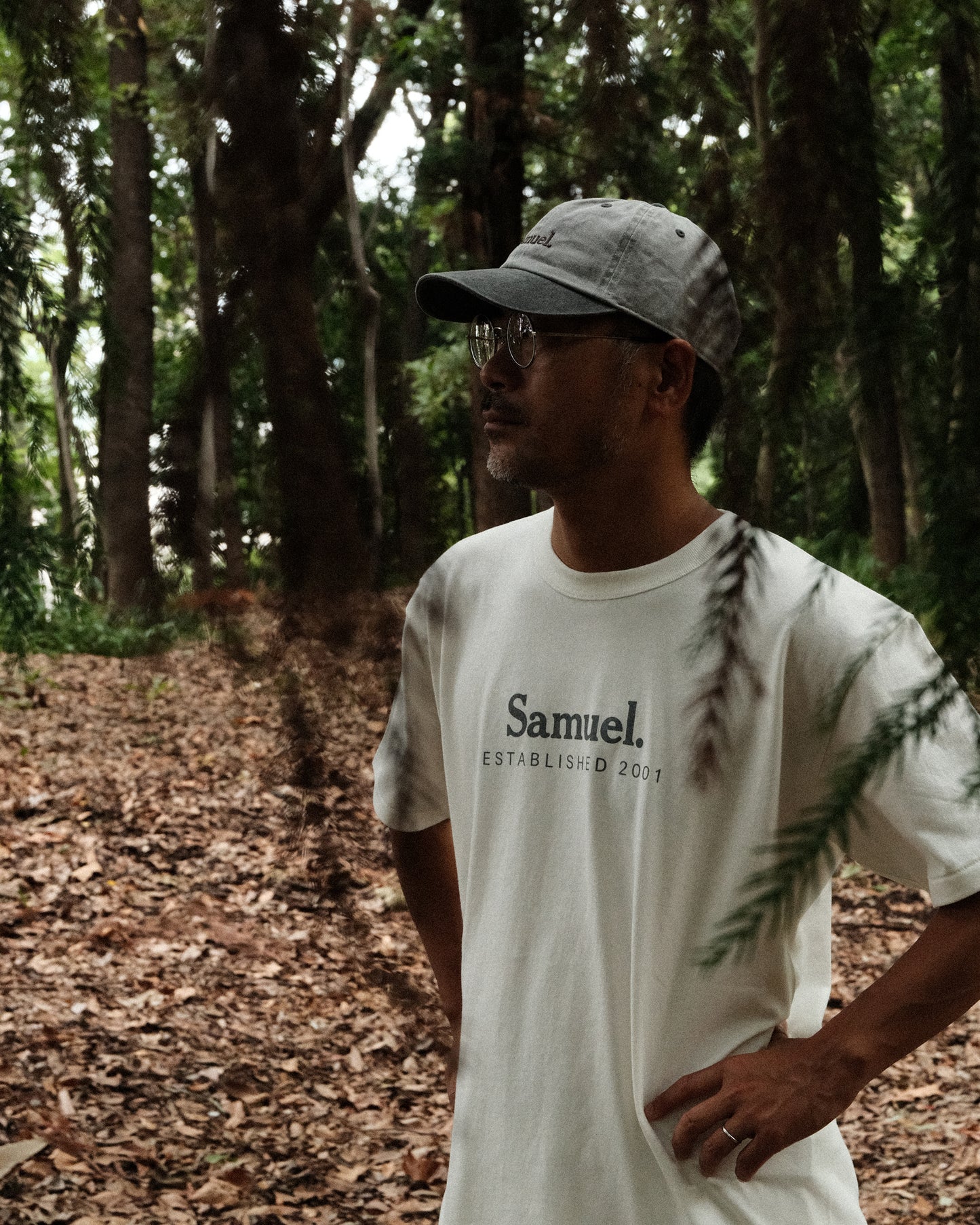 【先行受注商品】SAMUEL FIELD LOGO S/S TEE