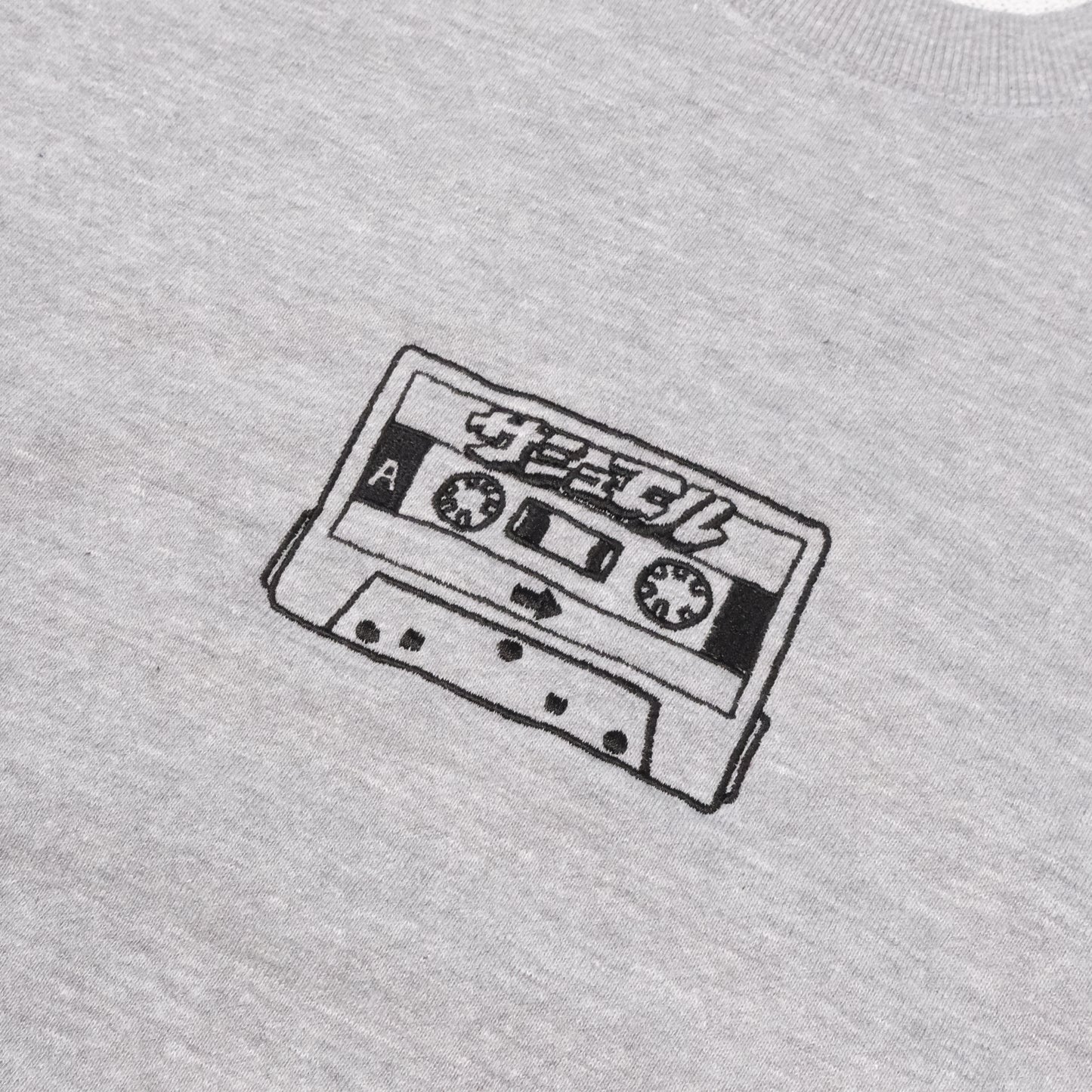 SAMUEL CASSETTE TAPE ENBROIDERY SWEAT SHIRT