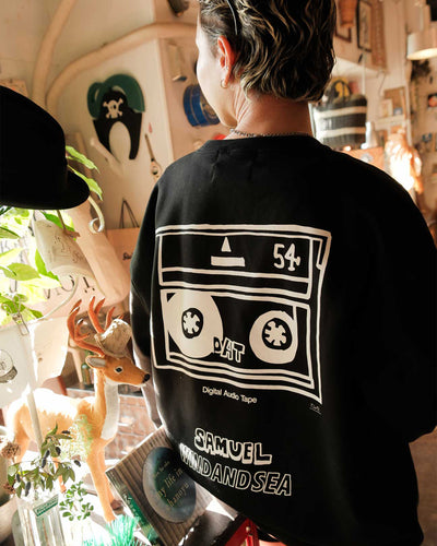 SAMUEL x WDS Crewneck Sweatshirt (DAT)