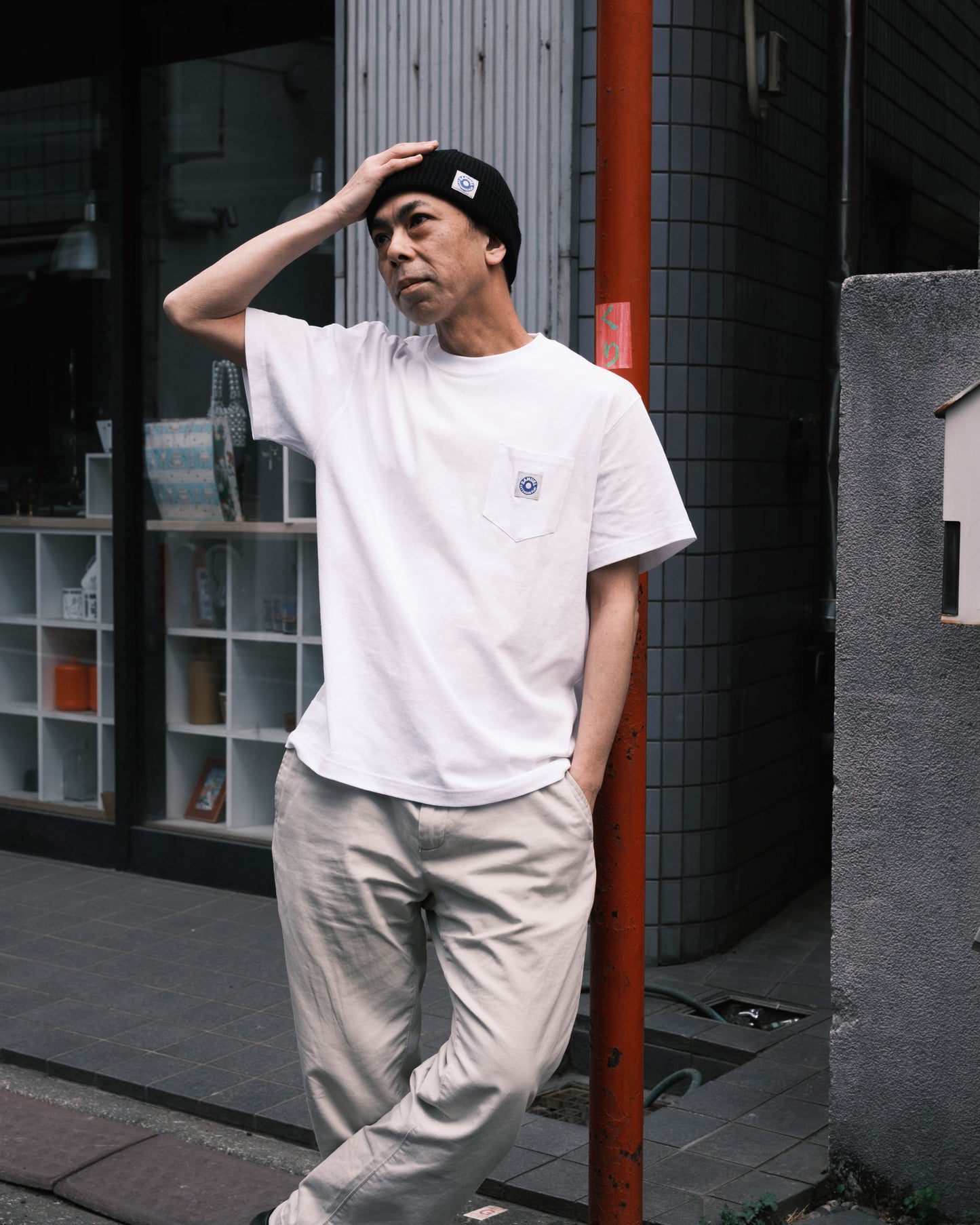 SAMUEL EXTENDED POCKET S/S TEE