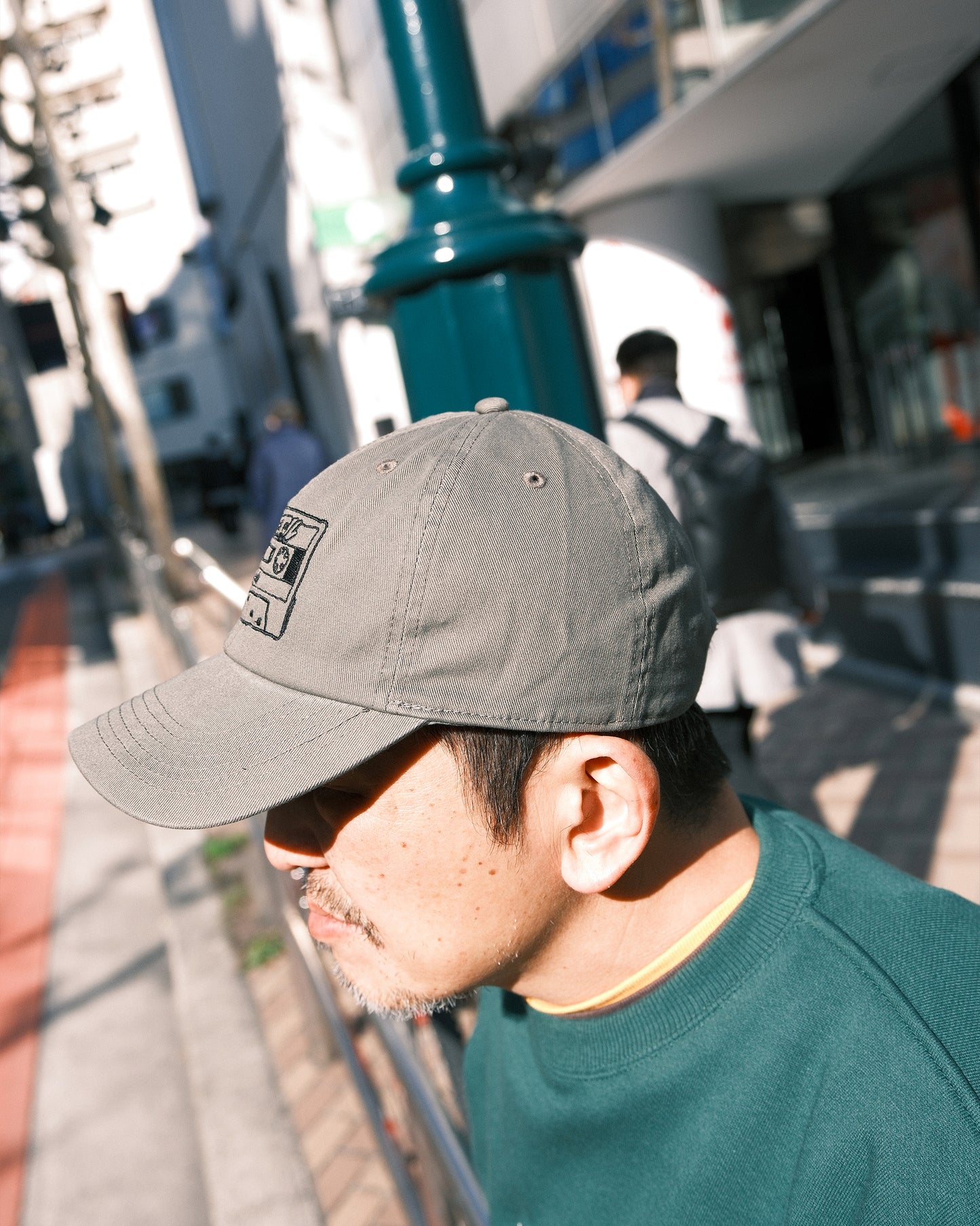 SAMUEL CASSETTE TAPE ENBROIDERY CAP