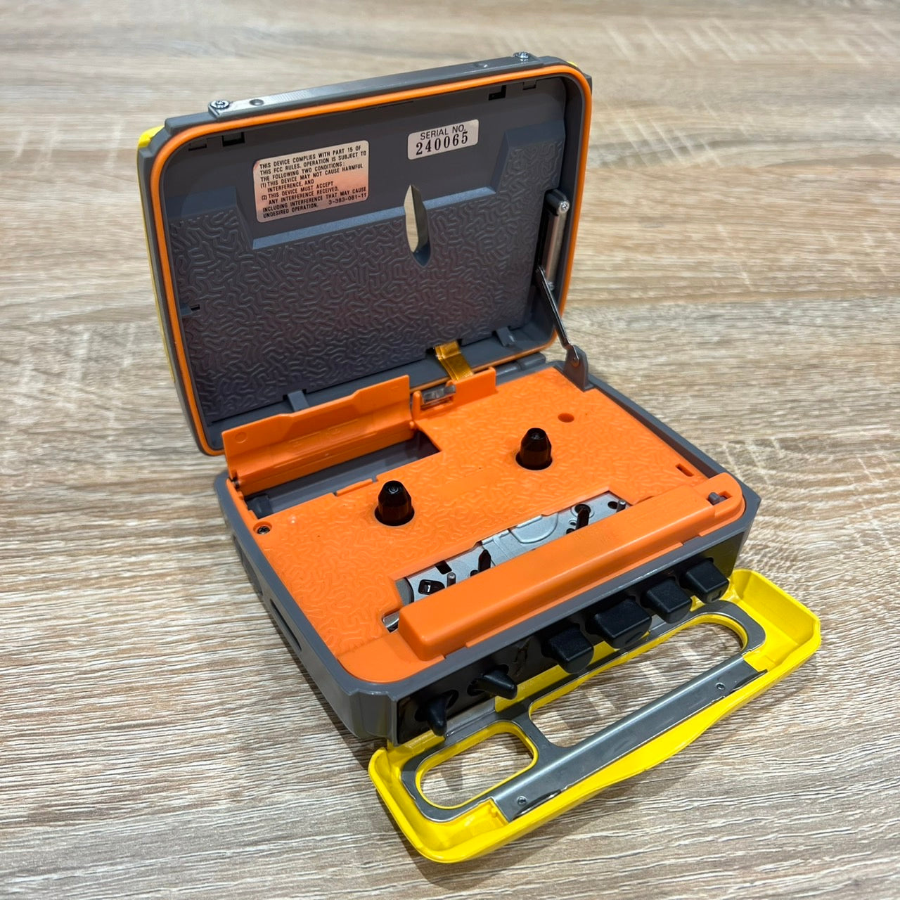 [美可動品]ソニー　カセットウォークマン sonysports WM-FS495 Sony sports ソニースポーツカセットウォークマン WM-FS495