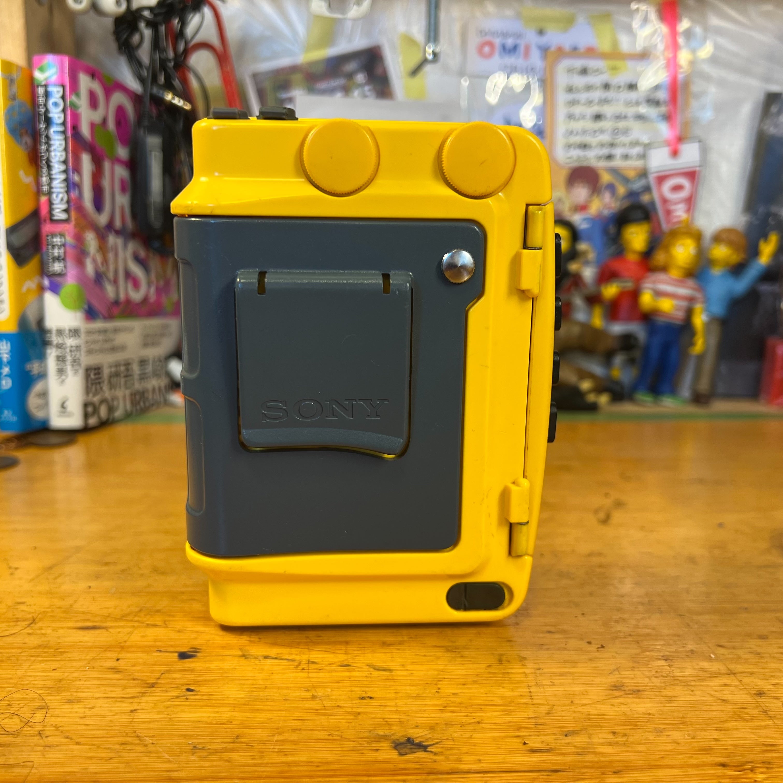 [メンテ済可動品]ソニースポーツウォークマンsonysports WM-AF58 Sony Sports Walkman Model WM-AF58 Solar Alarm Clock Am Fm